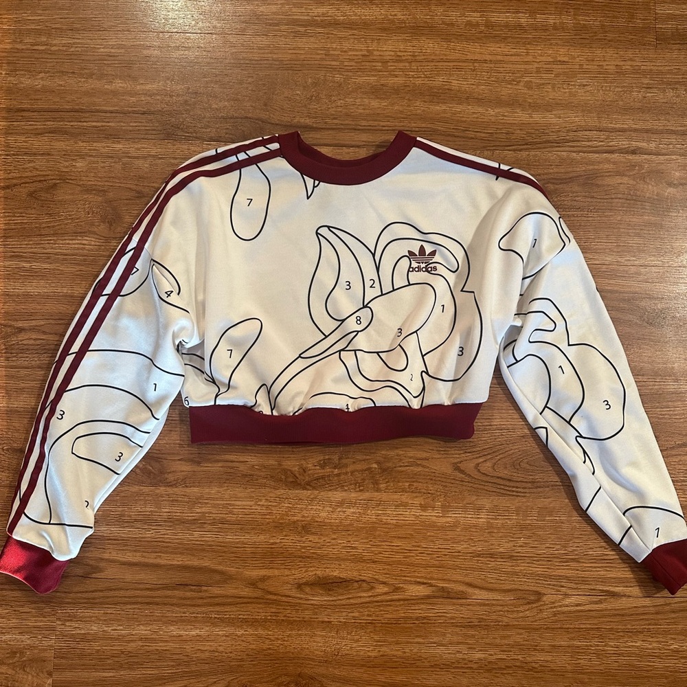Adidas White and Red Crew Neck - Women’s Small